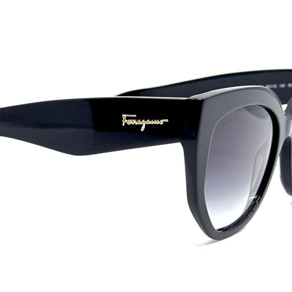 New, SALVATORE FERRAGAMO Sunglasses SF1061S 001 Authentic - Picture 6 of 12